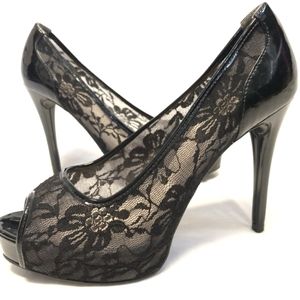 Guess lace shoes